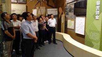 不忘初心、艱苦創(chuàng)業(yè)